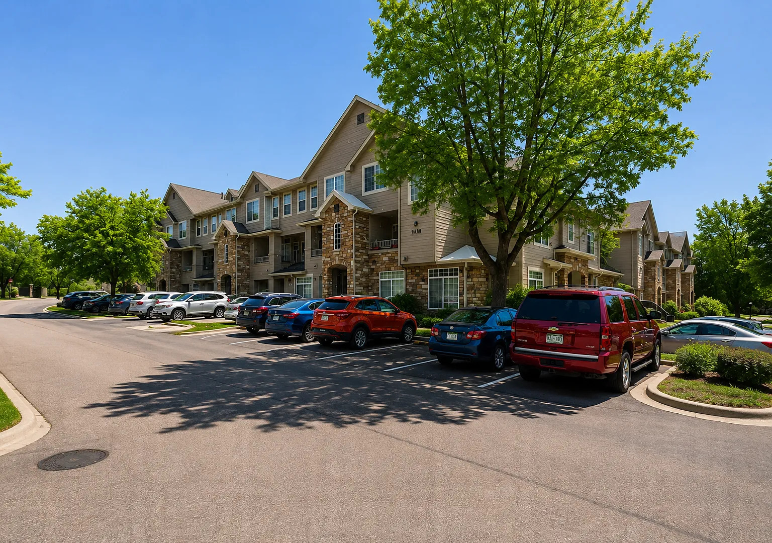 Charming 2 Bedroom 3 Bath in Denver! — Photo 3