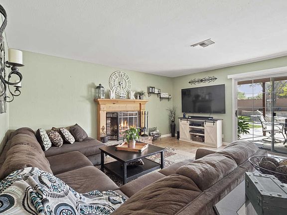 5th image of 5134 W Avenue L2