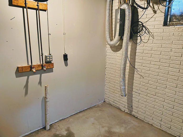 3412 Allendale Dr — Photo 13