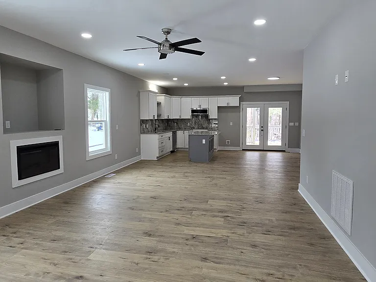 5058 Shattalon Dr — Photo 8