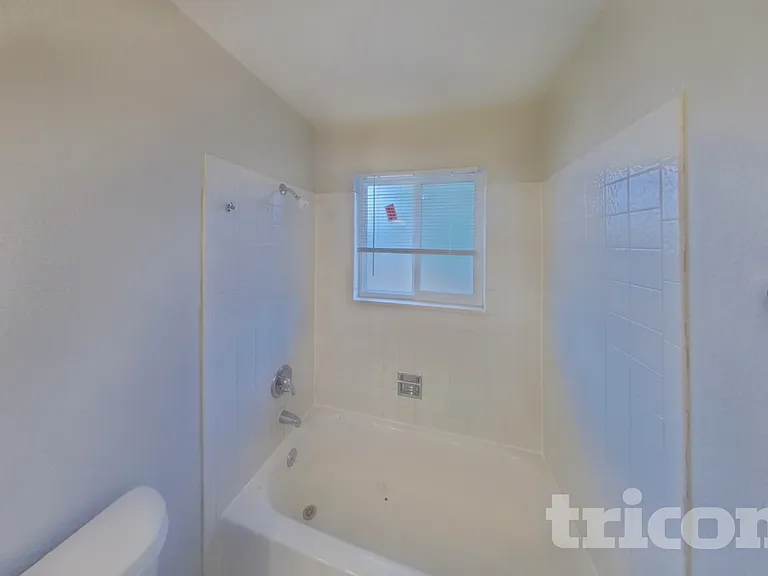 3310 Red Onion Cir — Photo 13