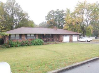 601 E Graham St, Prairie Grove, AR 72753