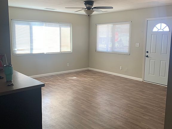 4th image of 2125 Colorado Blvd