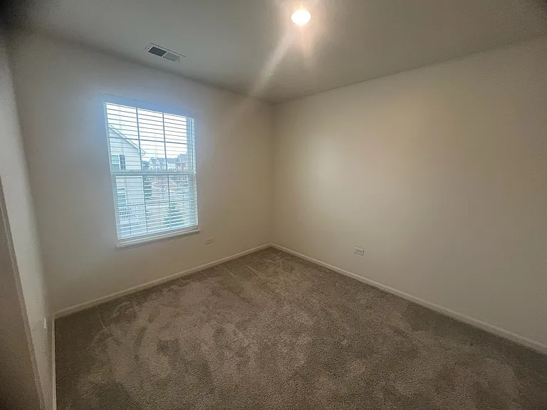 285 Lakeshore Dr — Photo 20