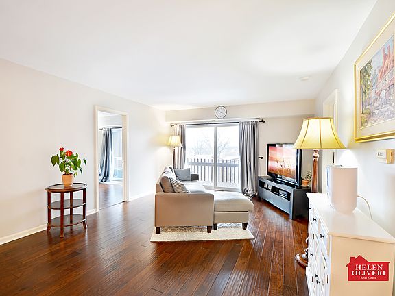4th image of 1100 E Randville Dr Unit 305