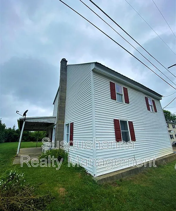 127 S Cherry St #B