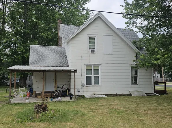 710 W 2nd St, Rock Falls, IL 61071