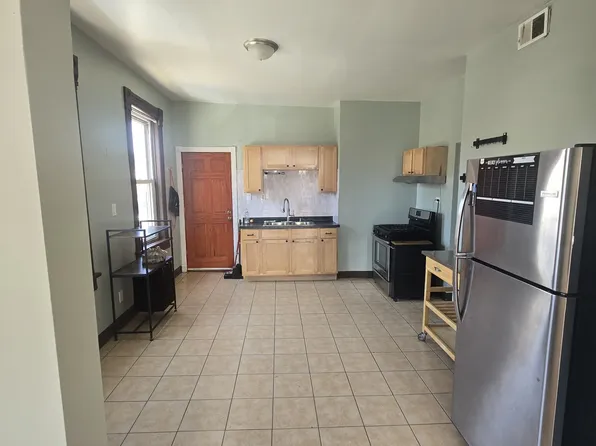 3578 W Cortland St #2F, Chicago, IL 60647