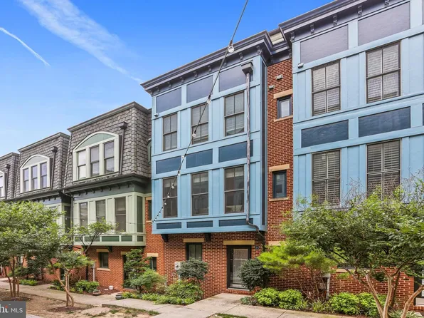 23 Yogurt Ln, Baltimore, MD 21231