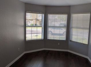 7355 E Laguna Azul Ave, Mesa, AZ 85209