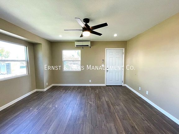 2nd image of 7314 Rosemead Blvd #A