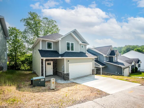 6 Banner Pl, Morgantown, WV 26508