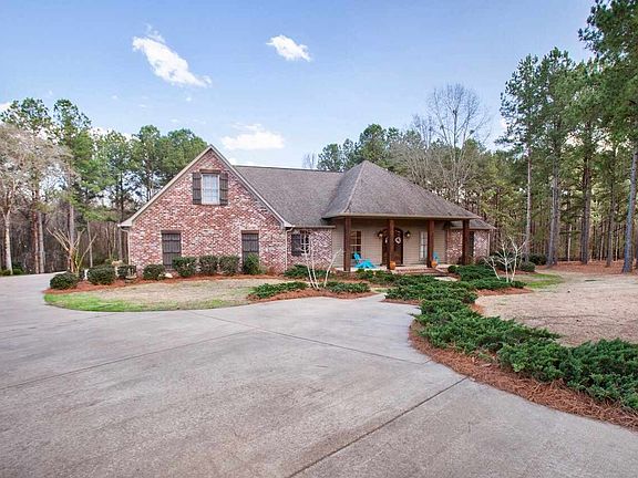 2nd image of 133 Livingston Dr