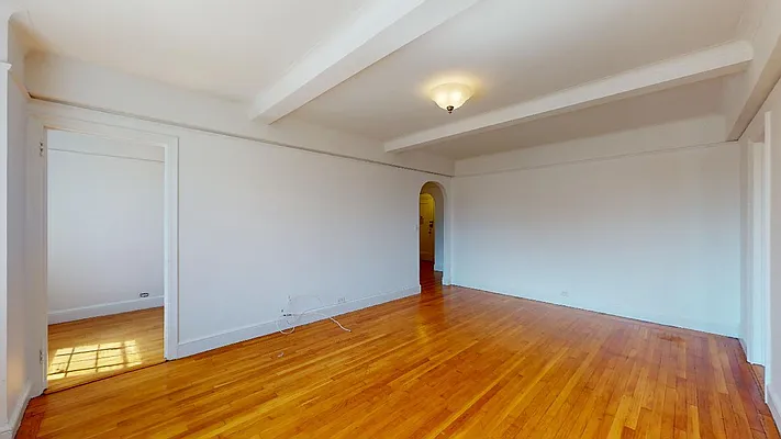 Rented by Bond New York | media 4