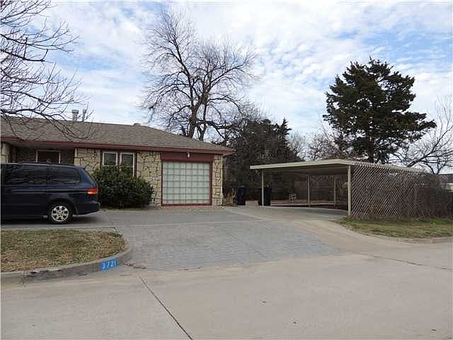 2nd image of 3721 NW 31st St