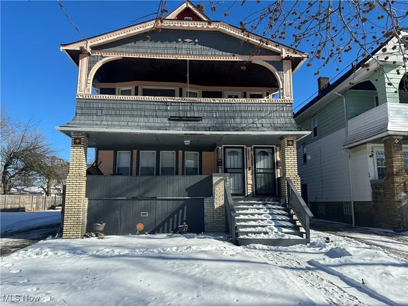 3633 E 153rd St, Cleveland, OH 44120