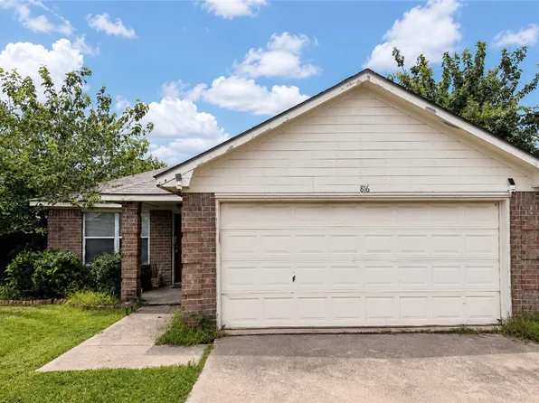 816 Azalea Ct, College Station, TX 77840
