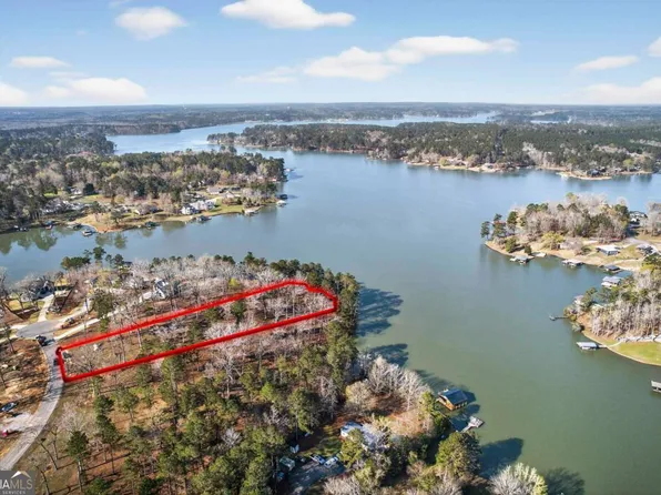 218 Falls Ln, Milledgeville, GA 31061