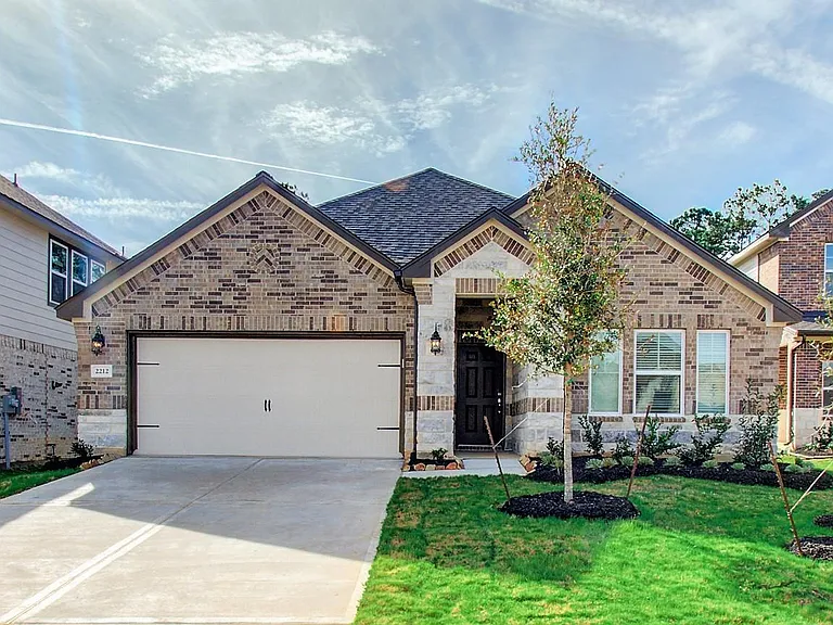2212 Gadwall Ct — Photo 1