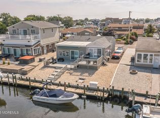1227 Gemini Ct, Forked River, NJ 08731