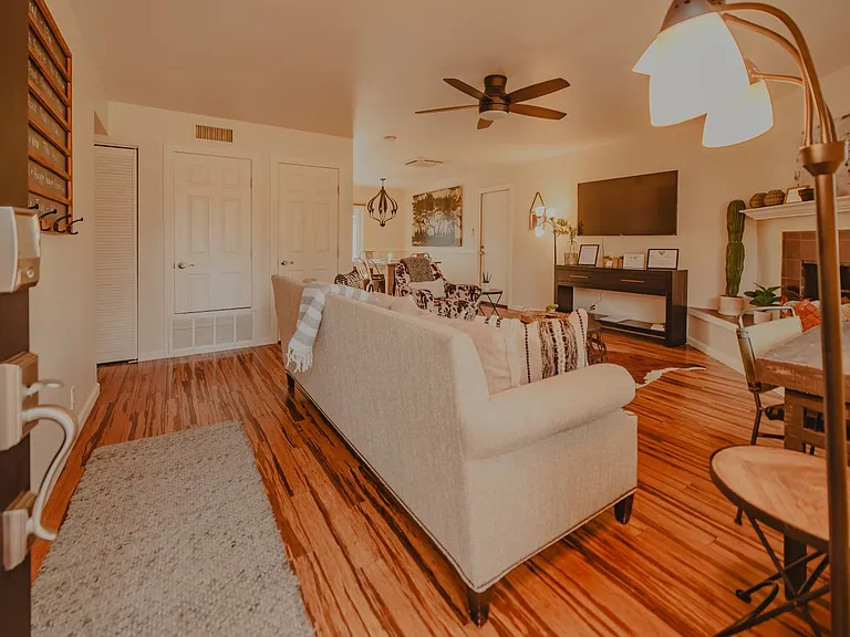 424 Antelope Dr — Photo 7