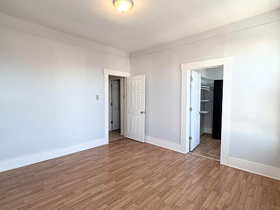 3rd image of 1218 13th St Floor 2