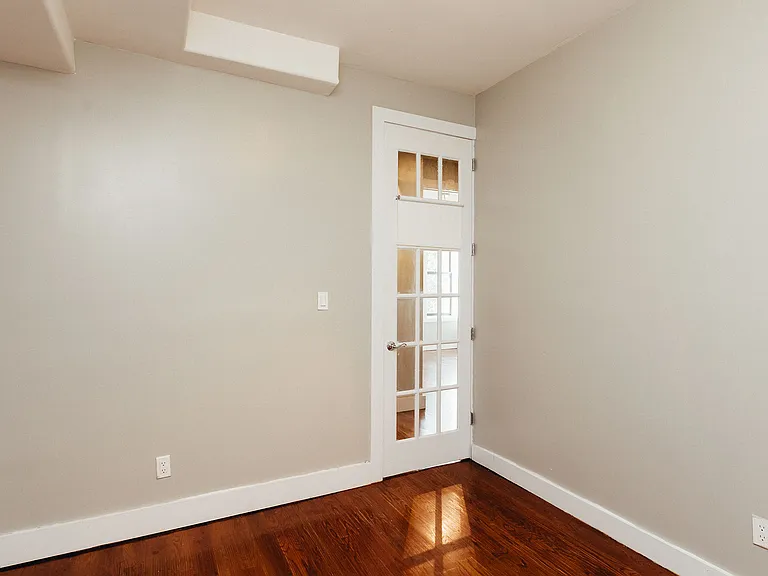 75 Jefferson St #3F — Photo 18