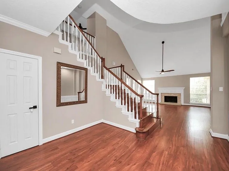 1003 Clarenda Falls Dr — Photo 15