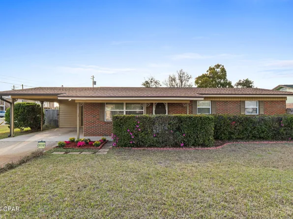 1111 Wave Ave, Panama City, FL 32404