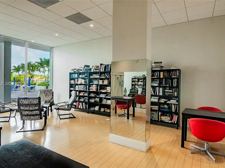 5750 Collins Ave #7A — Photo 30