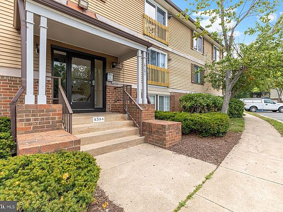 3rd image of 8384 Brockham Dr Unit 29/84K