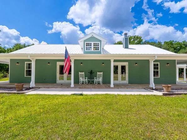 15900 158th Ter, Mc Alpin, FL 32062