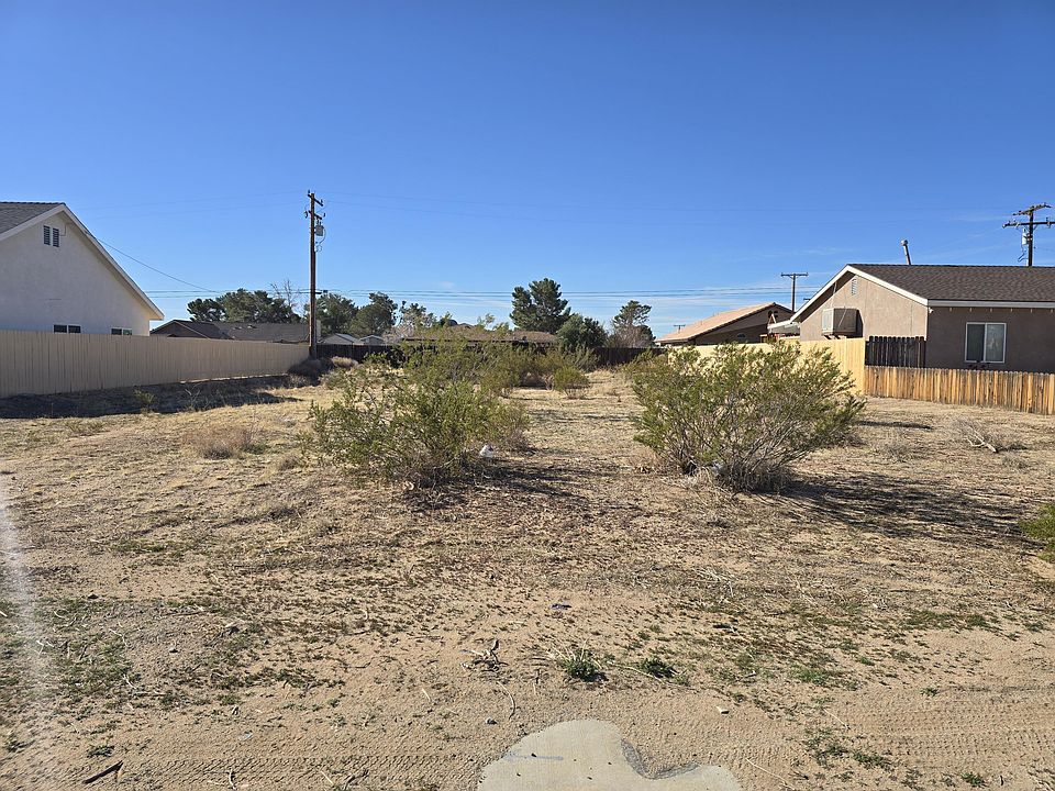 2nd image of 212-060-04 Margery Ave