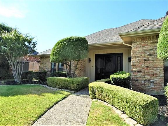 3rd image of 1505 Callaway Dr