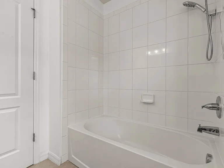 14207 Poke Ridge Dr — Photo 12