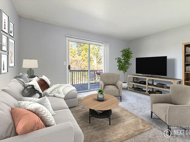 960 Cedar Run Ct NW — Photo 3