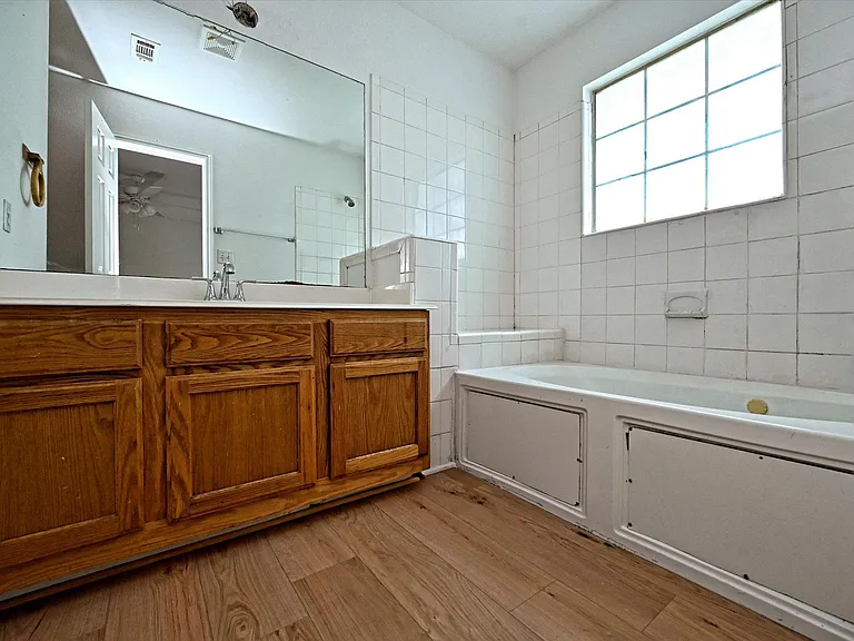 108 N Mockingbird Cir — Photo 17