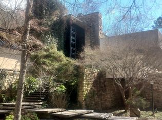 1340 Signal Point Rd, Guntersville, AL 35976