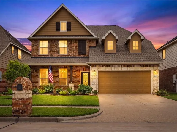 4910 E Meadow Dr, Deer Park, TX 77536