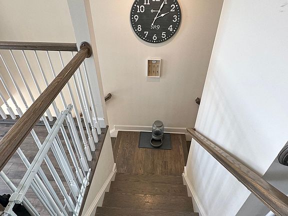 5th image of 9508 Townfield Pl