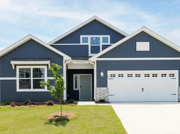 207 Fenner Pl, Greenville, SC 29607