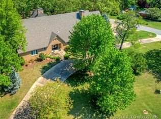 6919 S Columbia Ave, Tulsa, OK 74136