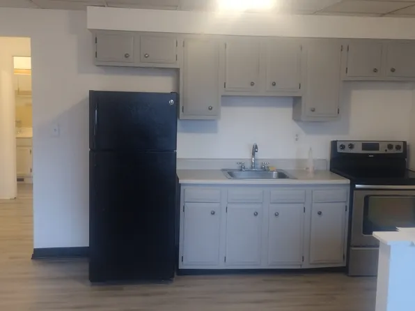 513 Miller Ave APT A, Clairton, PA 15025