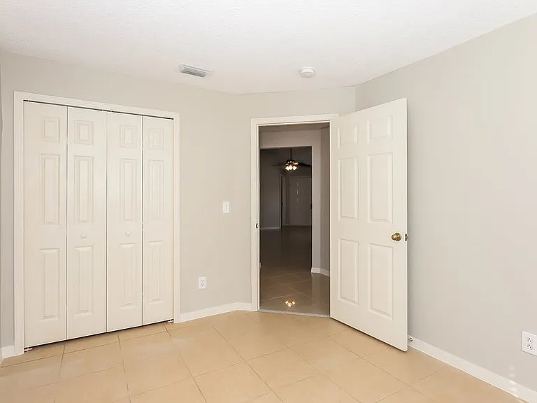 3413 Palm Beach Dr — Photo 10