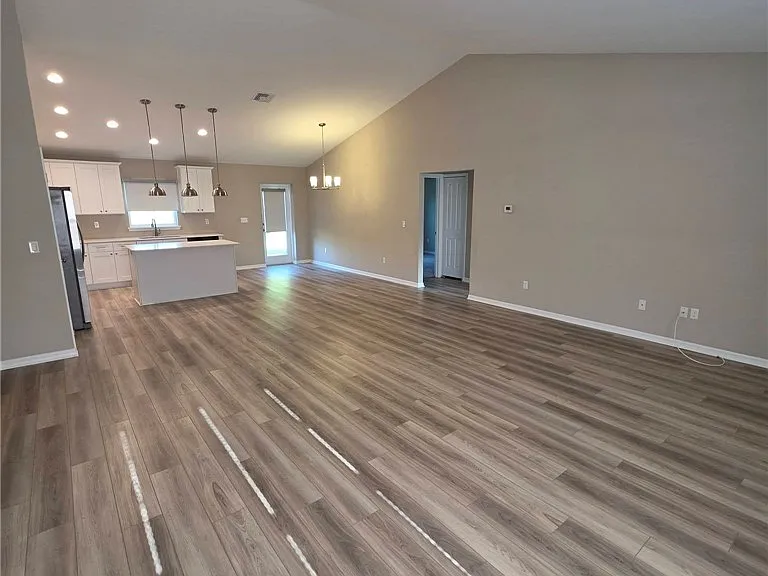 5523 Castania Dr — Photo 7