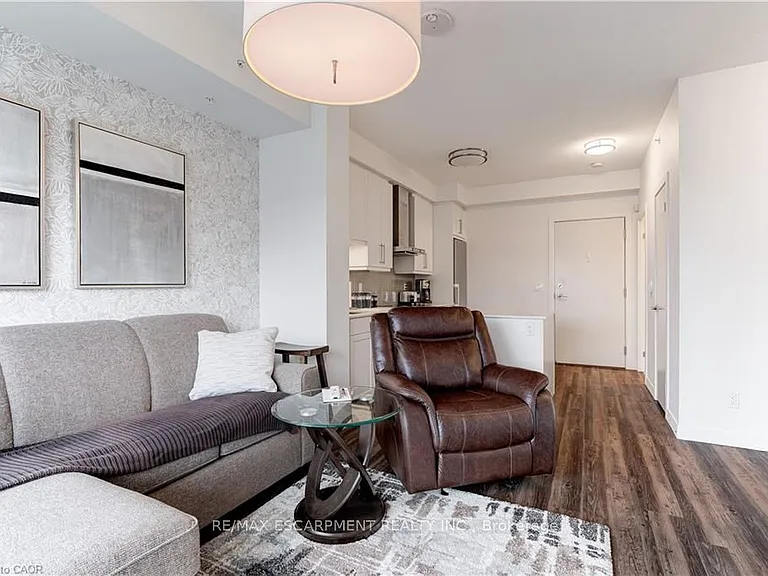 2087 Fairview St #2101 — Photo 11