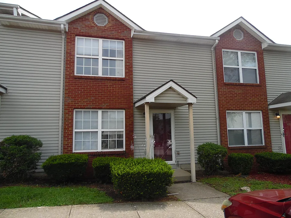 902 Wabarto Way