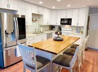 3560 Nebula Cir, Anchorage, AK 99517