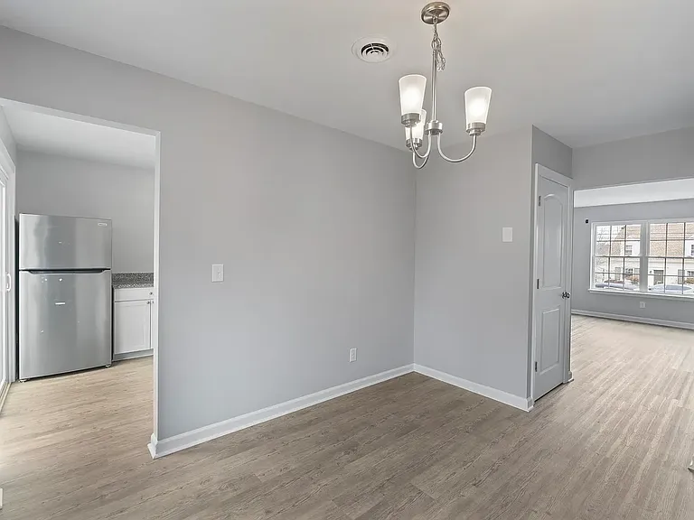 827 Saint Clair Ave #A — Photo 6