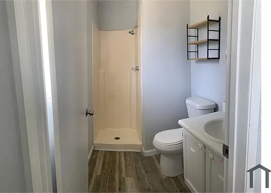 786 McKenzie Ave — Photo 6